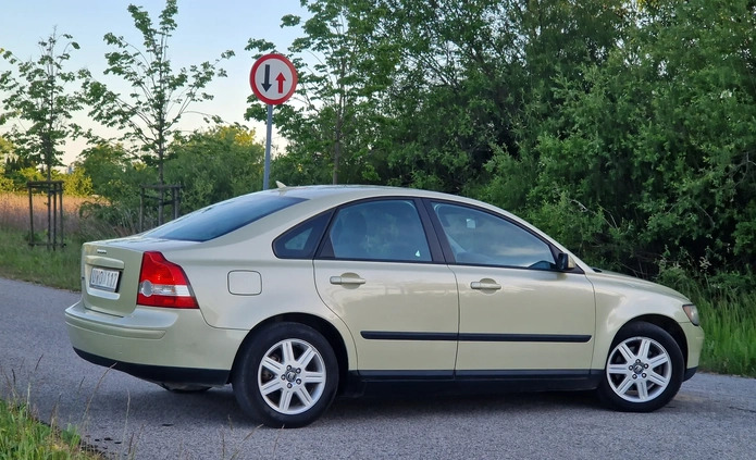 Volvo S40 cena 12900 przebieg: 271076, rok produkcji 2004 z Gostyń małe 277